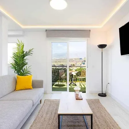 Sunnyland Apartment Arona Cho Exterior photo